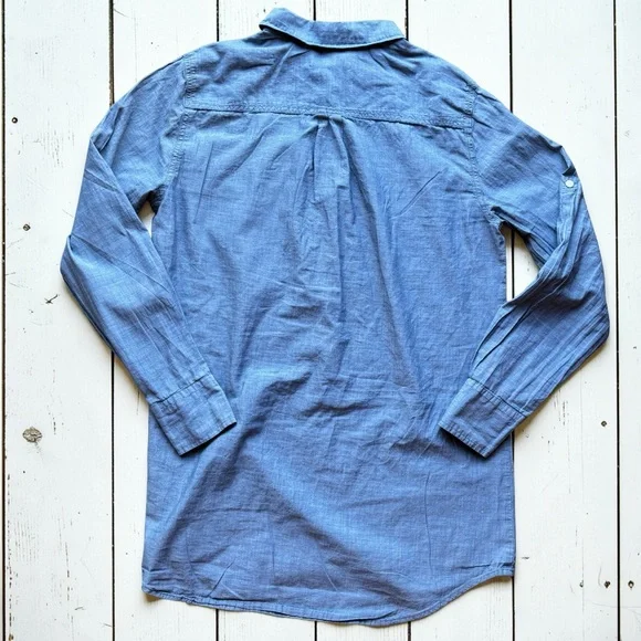 J.Crew Blue Chambray Tunic Shirt Women’s Medium Cotton Button Front Long Sleeve - Picture 2 of 10